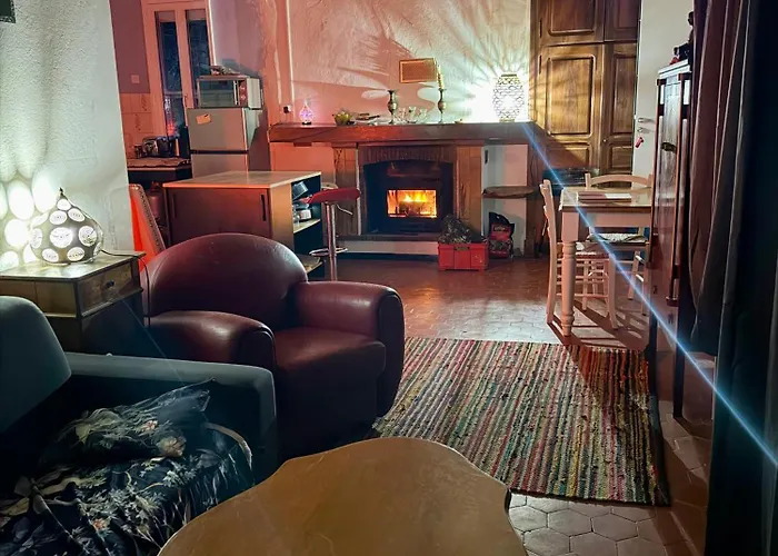 Maison De Village * Zevaco